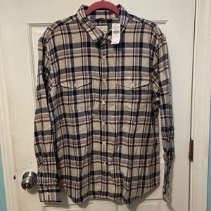 NWT American eagle XL flannel button down